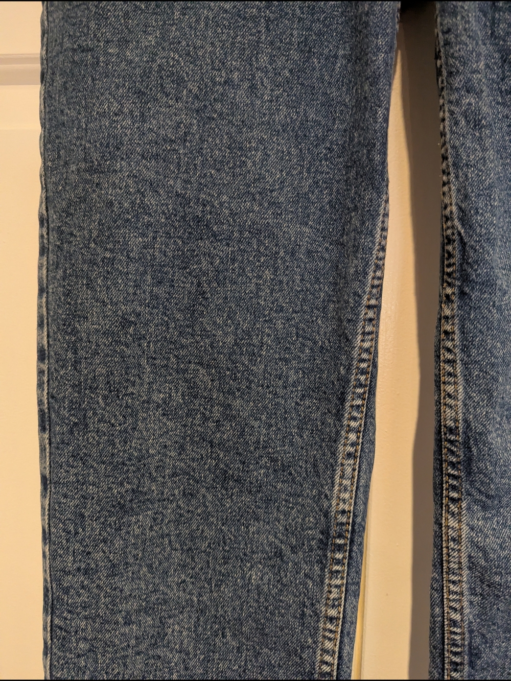 Vintage Guess Womens Straight Leg High Waist Mom Jeans Stonewash Blue 90s 26 - Picture 6 of 15